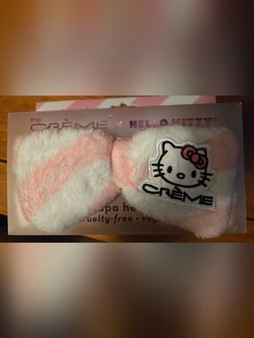 Hello Kitty × Creme Plush Headband For Washing Face & Doing Makeup NIB